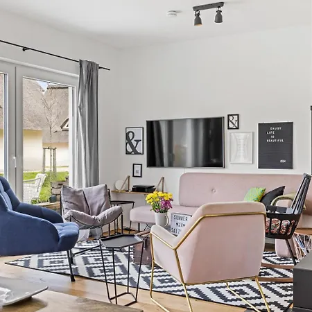 Wanderfalke - Mit Kamin Und Sauna Fuer 8 Personen בית נופש *